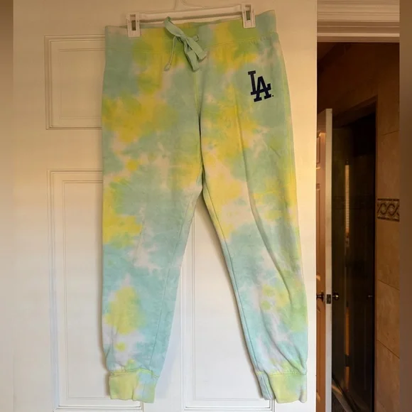 Dodgers Tie-Dye Jogger Set - Picture 6 of 11